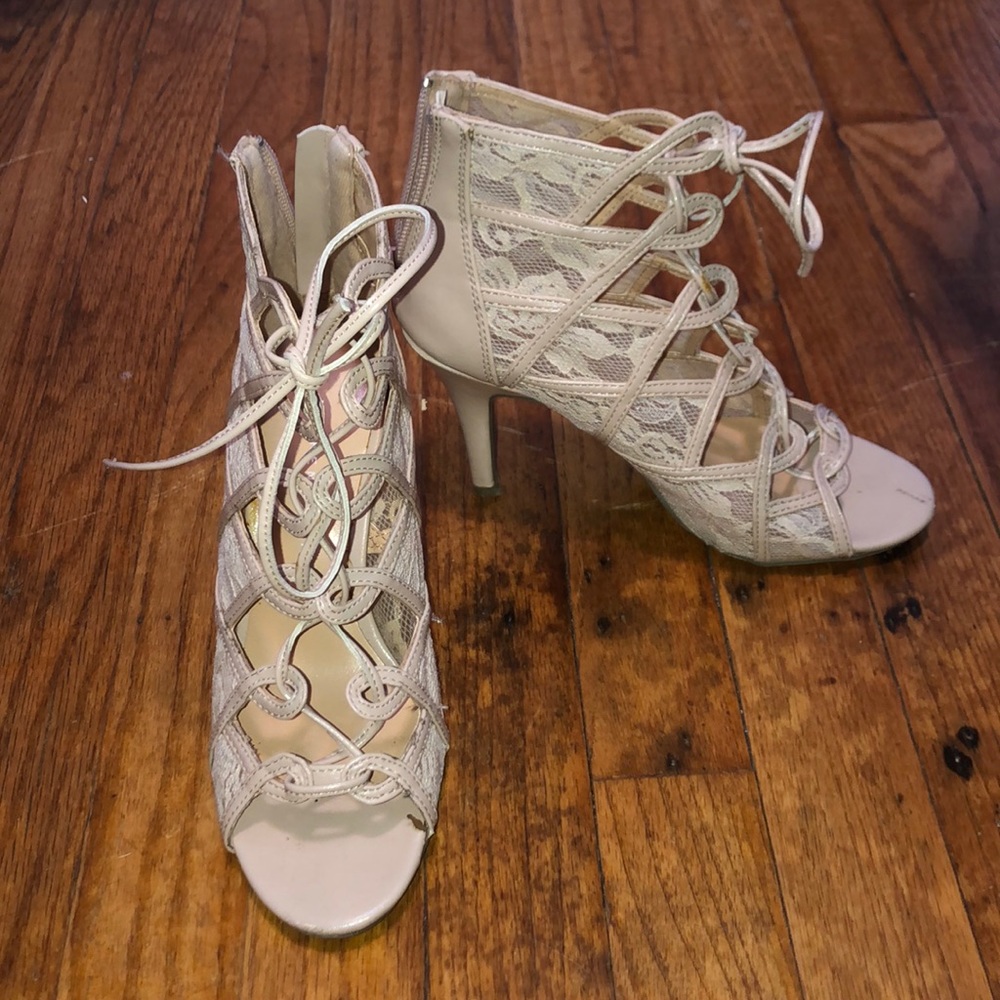 LaurenConrad nude leather heels